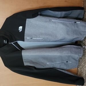 The North face jacket  sizes xL